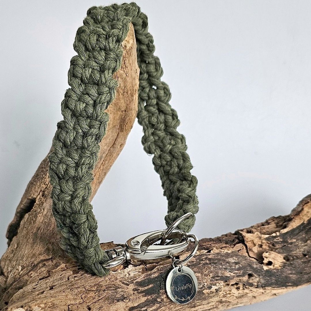 LivalaPip™ - Knotted Necklace - Olive