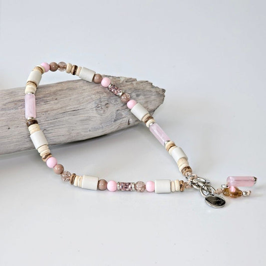 LivalaPip™ - Anti-tick necklace - Pink Blossom