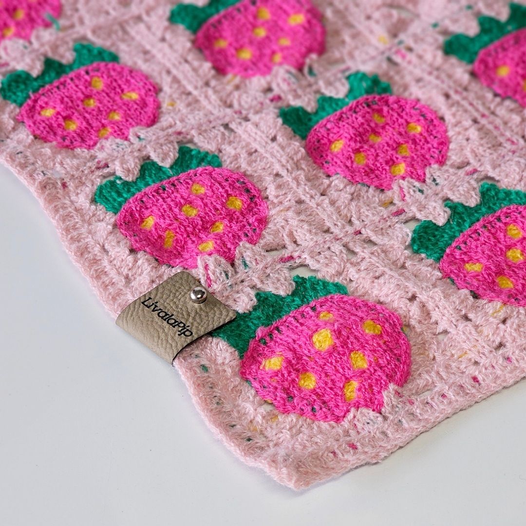 LivalaPip™ - Bandana - Strawberry Pink