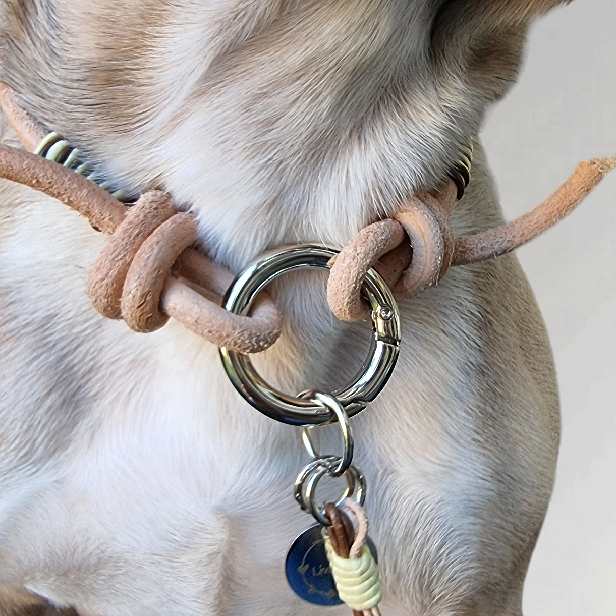 LivalaPip™ - Leather Necklace - Pastel Yellow
