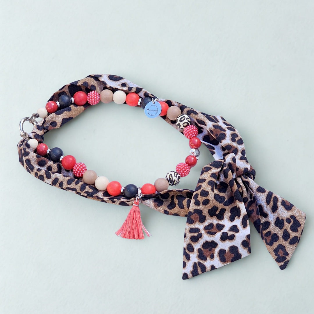 LivalaPip™ - Bandana Ketting - Leopard Lipstick Red
